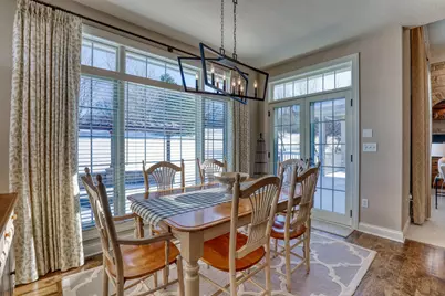 1196  Mary Hill Cir, Hartland, WI 53029 - Photo 8