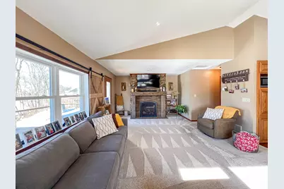 1213  Townsend St, La Crosse, WI 54601 - Photo 6