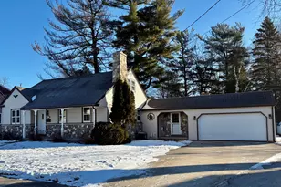 3315 School St, Two Rivers, WI 54241 - Photo 1