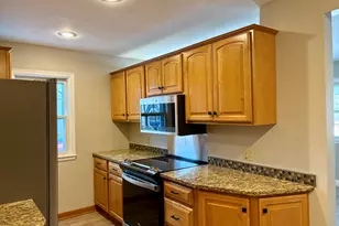 3315 School St, Two Rivers, WI 54241 - Photo 4