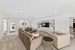 20285 Newport Ln, Brookfield, WI 53045 - Photo 44