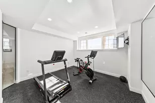 20285 Newport Ln, Brookfield, WI 53045 - Photo 48