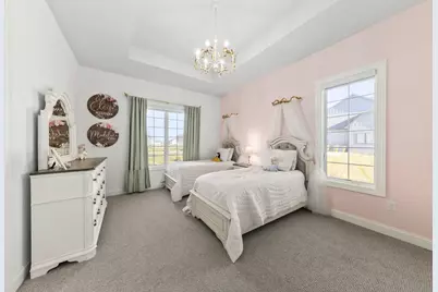 20285  Newport Ln, Brookfield, WI 53045 - Photo 32