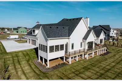 20285  Newport Ln, Brookfield, WI 53045 - Photo 56