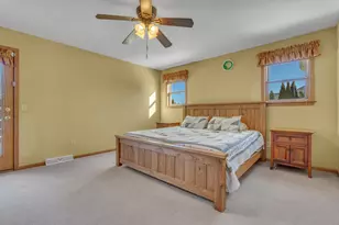 5735 Wind Dancer Ct, Sheboygan, WI 53081 - Photo 10