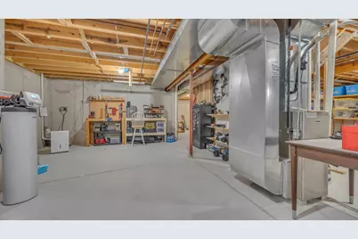 5735  Wind Dancer Ct, Sheboygan, WI 53081 - Photo 22