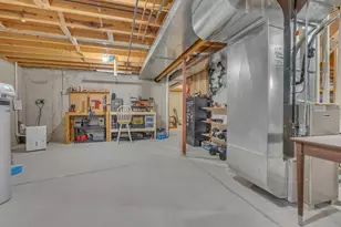 5735 Wind Dancer Ct, Sheboygan, WI 53081 - Photo 22