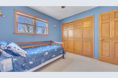 5735  Wind Dancer Ct, Sheboygan, WI 53081 - Photo 18