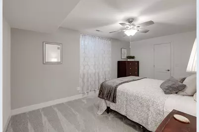 3049  Mendota Dr, Summit, WI 53066 - Photo 30