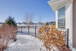 3049 Mendota Dr, Summit, WI 53066 - Photo 36