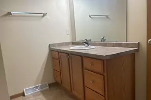 2635 Parkfield Dr, West Bend, WI 53090 - Photo 10