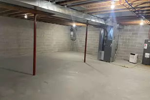 2635 Parkfield Dr, West Bend, WI 53090 - Photo 16