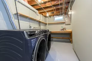 2858 S 93rd St, West Allis, WI 53227 - Photo 40