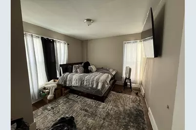 3043 N Dr William Finlayson St #3045, Milwaukee, WI 53212 - Photo 6