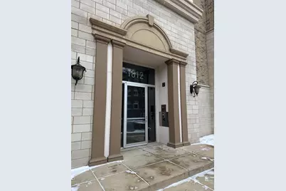 1812 E Lafayette Pl #405, Milwaukee, WI 53202 - Photo 30