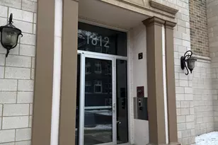 1812 E Lafayette Pl, Milwaukee, WI 53202 - Photo 30