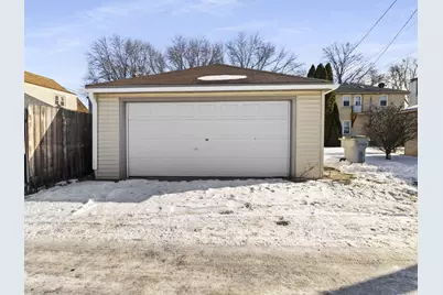 3893 N 40th St, Milwaukee, WI 53216 - Photo 36