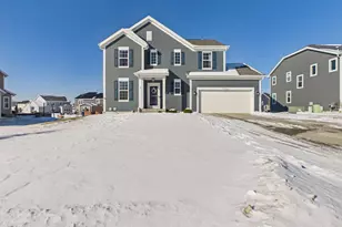 W241N5629 Maple Grove Ln, Sussex, WI 53089 - Photo 2