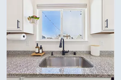 W241N5629  Maple Grove Ln, Sussex, WI 53089 - Photo 26