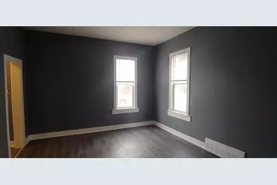 2002 S 14th St, Sheboygan, WI 53081 - Photo 2