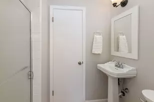 14625 Club Dr, Elm Grove, WI 53122 - Photo 16