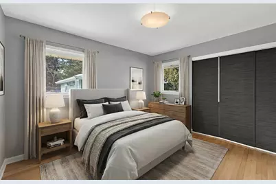 7042  Lone Elm Dr, Racine, WI 53402 - Photo 12