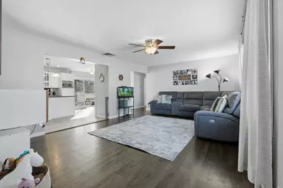 1443  Buena Vista Dr, Sun Prairie, WI 53590 - Photo 2