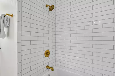 6125  Middleton Ct, Greendale, WI 53129 - Photo 20