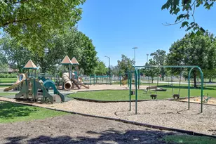 6125 Middleton Ct, Greendale, WI 53129 - Photo 38