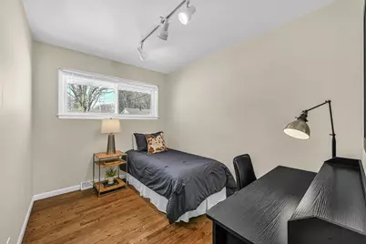 6125  Middleton Ct, Greendale, WI 53129 - Photo 24