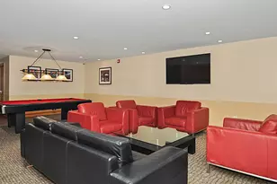 1550 E Royall Pl, Milwaukee, WI 53202 - Photo 30