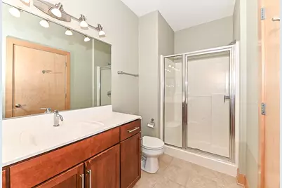 1550 E Royall Pl #804, Milwaukee, WI 53202 - Photo 8