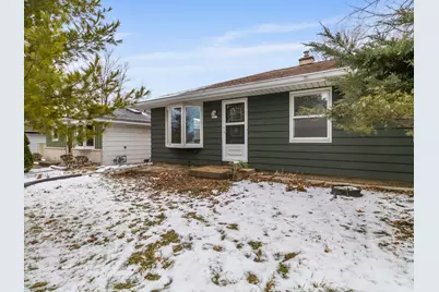 6417 N Green Bay Ave, Glendale, WI 53209 - Photo 2