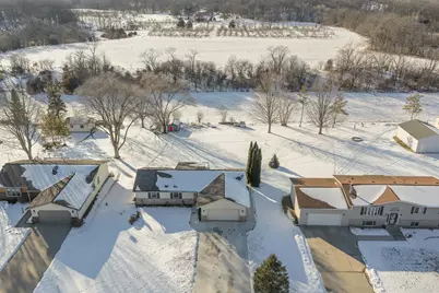 406 N State St, Racine, WI 53167 - Photo 30