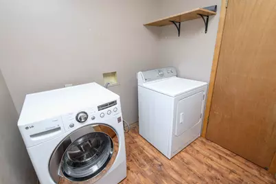 406 N State St, Racine, WI 53167 - Photo 24