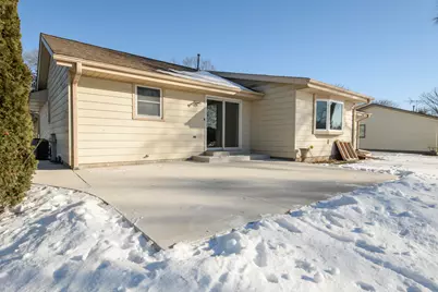406 N State St, Racine, WI 53167 - Photo 36
