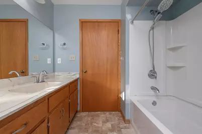 406 N State St, Racine, WI 53167 - Photo 22