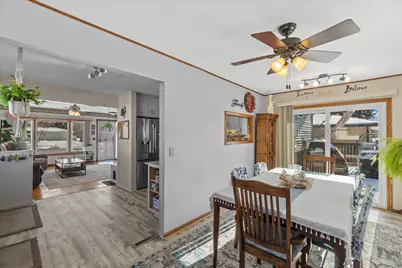 7485 S Highfield Ct, Oak Creek, WI 53154 - Photo 12