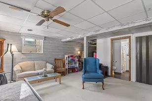 7485 S Highfield Ct, Oak Creek, WI 53154 - Photo 22