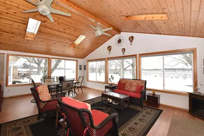 1838  Fancher Rd, Racine, WI 53406 - Photo 8