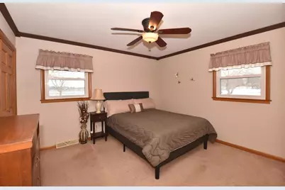 1838  Fancher Rd, Racine, WI 53406 - Photo 20