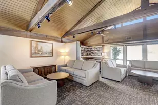 W178N9743 Riversbend Circle, Germantown, WI 53022 - Photo 48