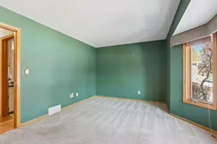 W178N9743 Riversbend Circle, Germantown, WI 53022 - Photo 28