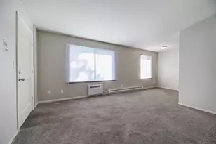 305 Maple Ave, Waukesha, WI 53186 - Photo 14