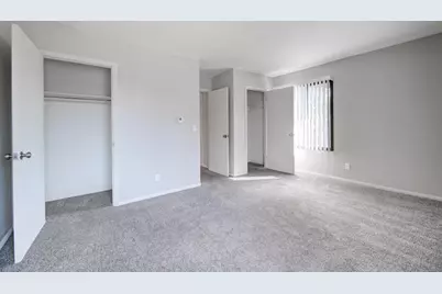 305  Maple Ave, Waukesha, WI 53186 - Photo 28