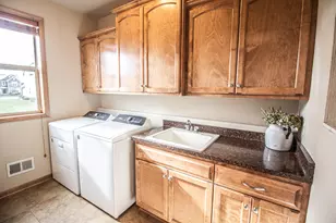 3529 Madison St, Waukesha, WI 53188 - Photo 10