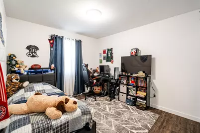 114  Manor Ct, Slinger, WI 53086 - Photo 20