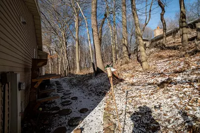 114  Manor Ct, Slinger, WI 53086 - Photo 36