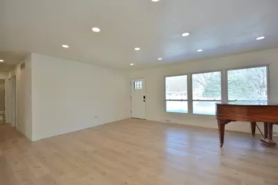 2106  Murphy Woods Rd, Beloit, WI 53511 - Photo 6