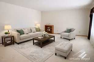 1233 S 26th St, Manitowoc, WI 54220 - Photo 8